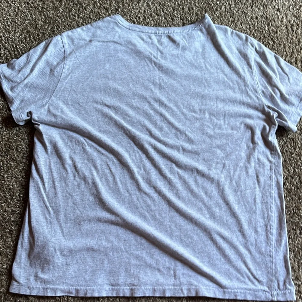Polo Ralph Lauren vneck tshirt large - Picture 4 of 4